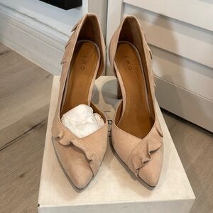 IRO NWT Suede Leather Nude Ruffled Heel Shoes. Very stylish.